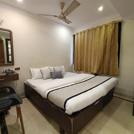 Hotel Highway Inn Andheri East Bombay Esterno foto