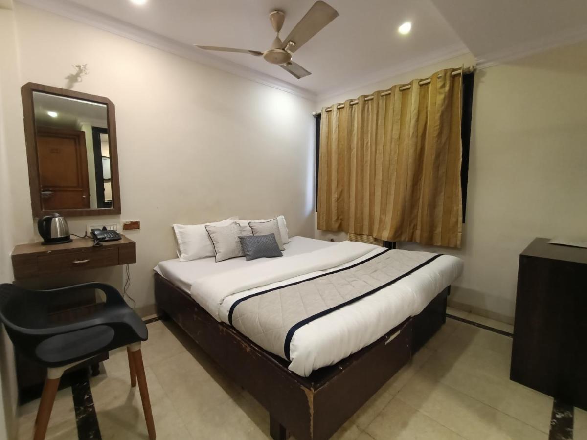 Hotel Highway Inn Andheri East Bombay Esterno foto