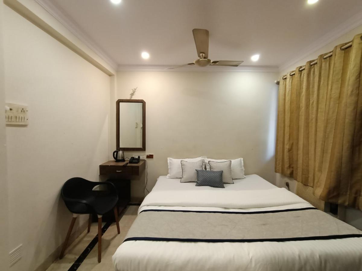 Hotel Highway Inn Andheri East Bombay Esterno foto