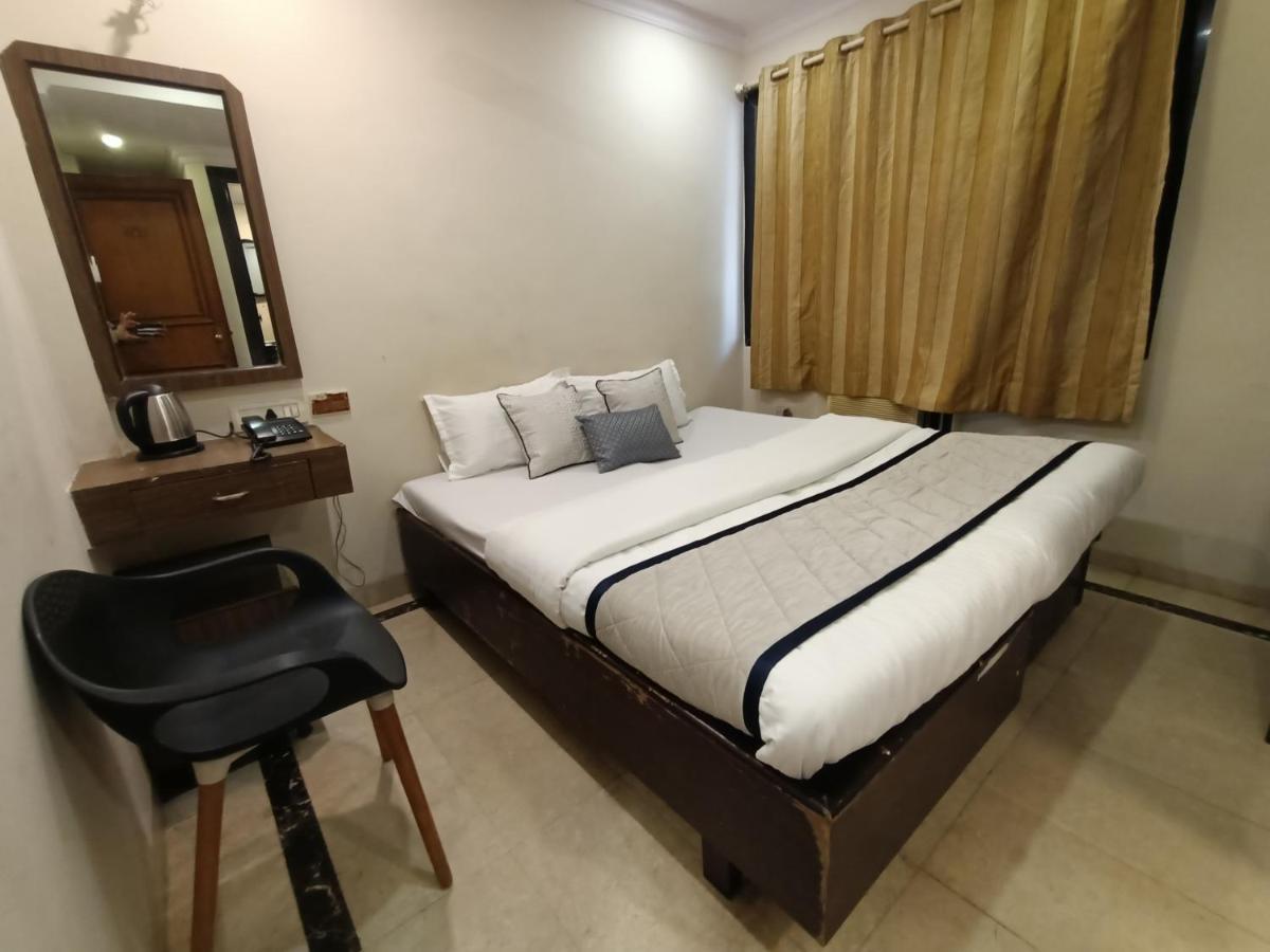 Hotel Highway Inn Andheri East Bombay Esterno foto