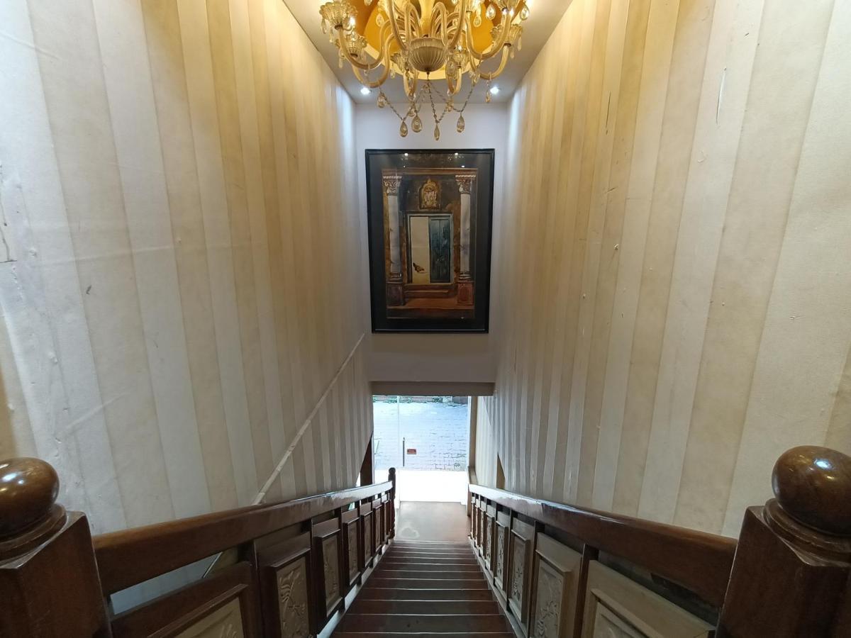 Hotel Highway Inn Andheri East Bombay Esterno foto