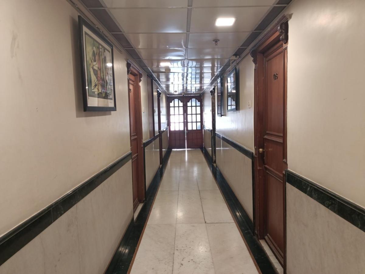 Hotel Highway Inn Andheri East Bombay Esterno foto