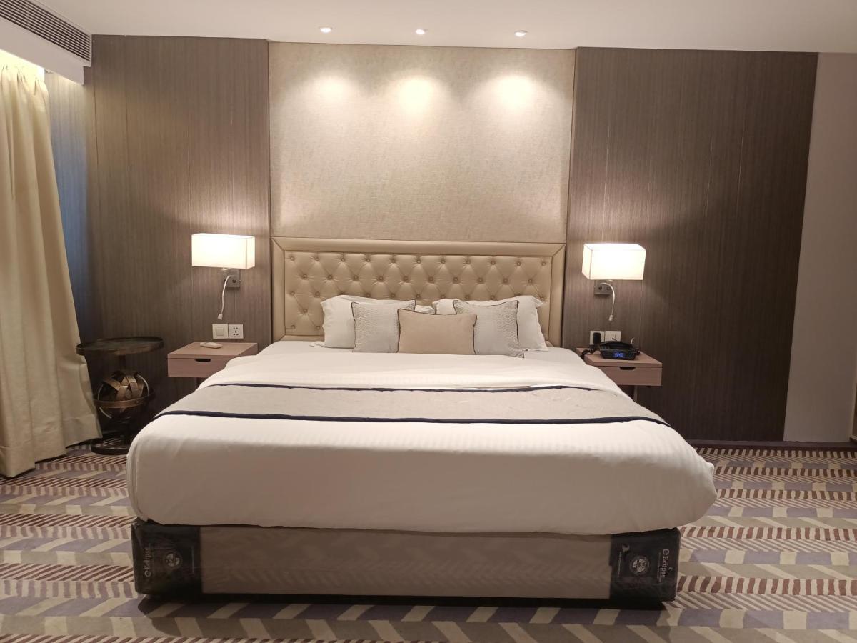 Hotel Highway Inn Andheri East Bombay Esterno foto