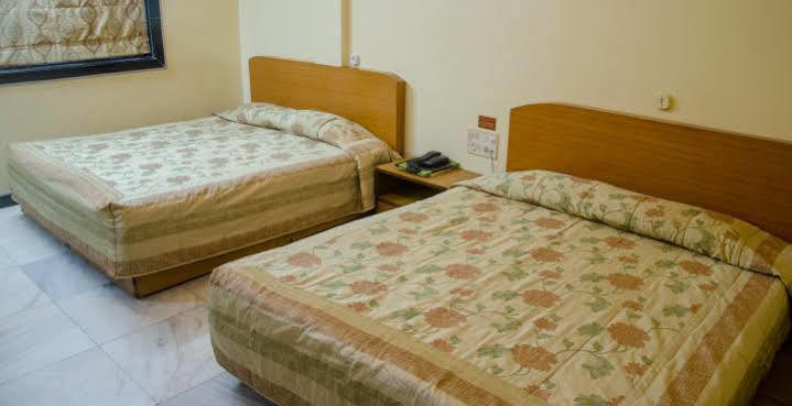 Hotel Highway Inn Andheri East Bombay Esterno foto